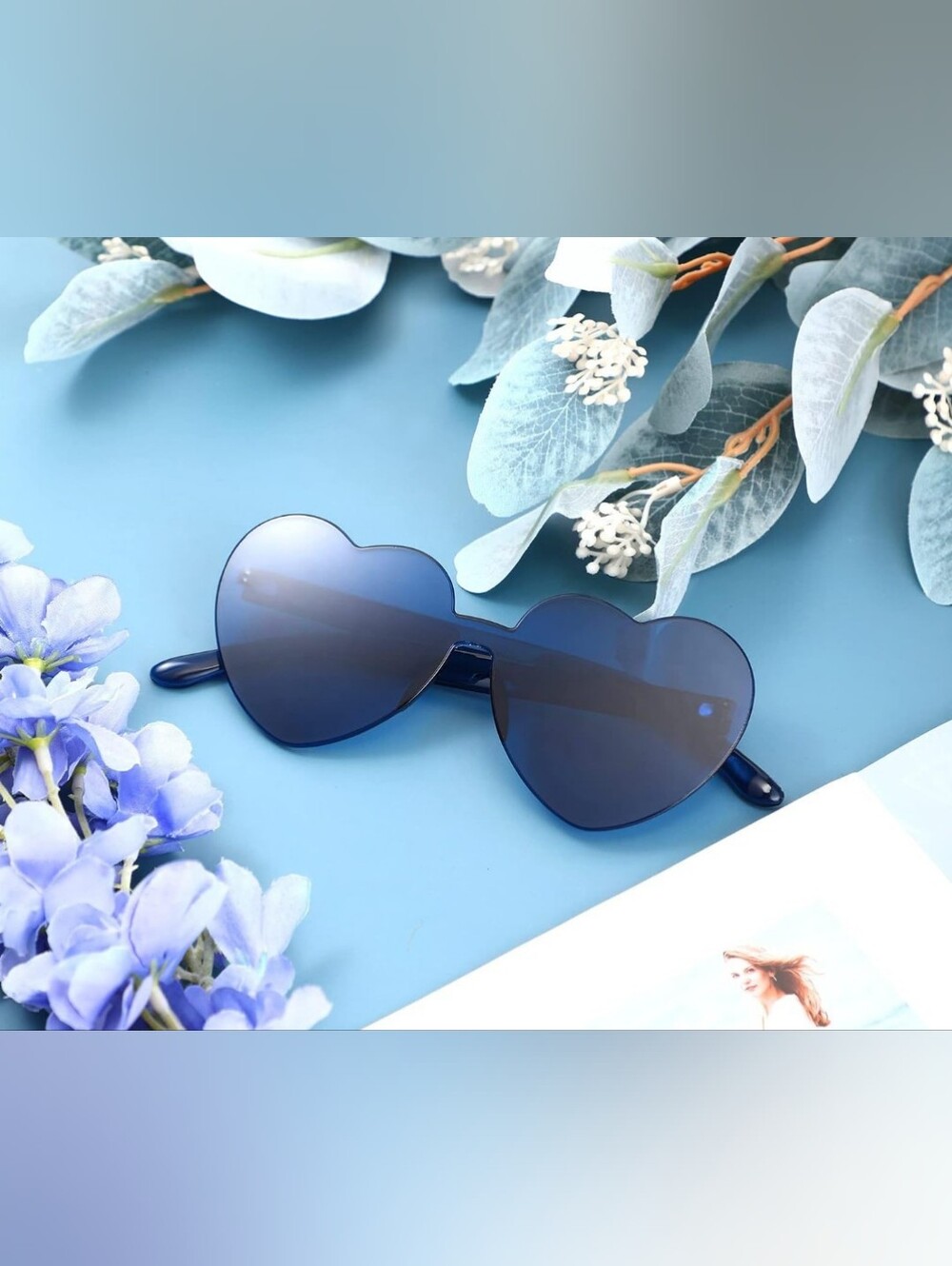 Blue Heart-Shaped Women's Sunglasses - Fashion Accessory